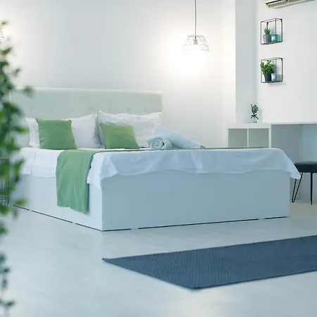 Cosy Elfs Crib 3, Institutul Clinic Fundeni, Free Parking, By Elf Properties Lägenhet *