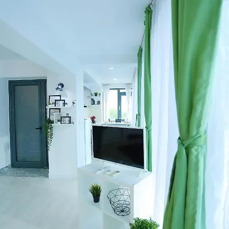 Cosy Elfs Crib 3, Institutul Clinic Fundeni, Free Parking, By Elf Properties *