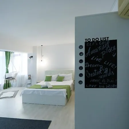 Cosy Elfs Crib 3, Institutul Clinic Fundeni, Free Parking, By Elf Properties Lägenhet *